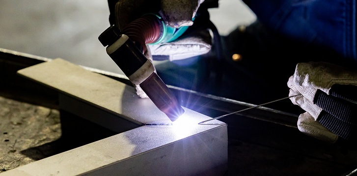 ステンレスアングル溶接